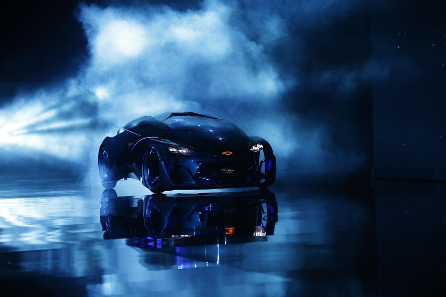  Chevrolet FNR Concept 2015 года  (фото 2 из 17)